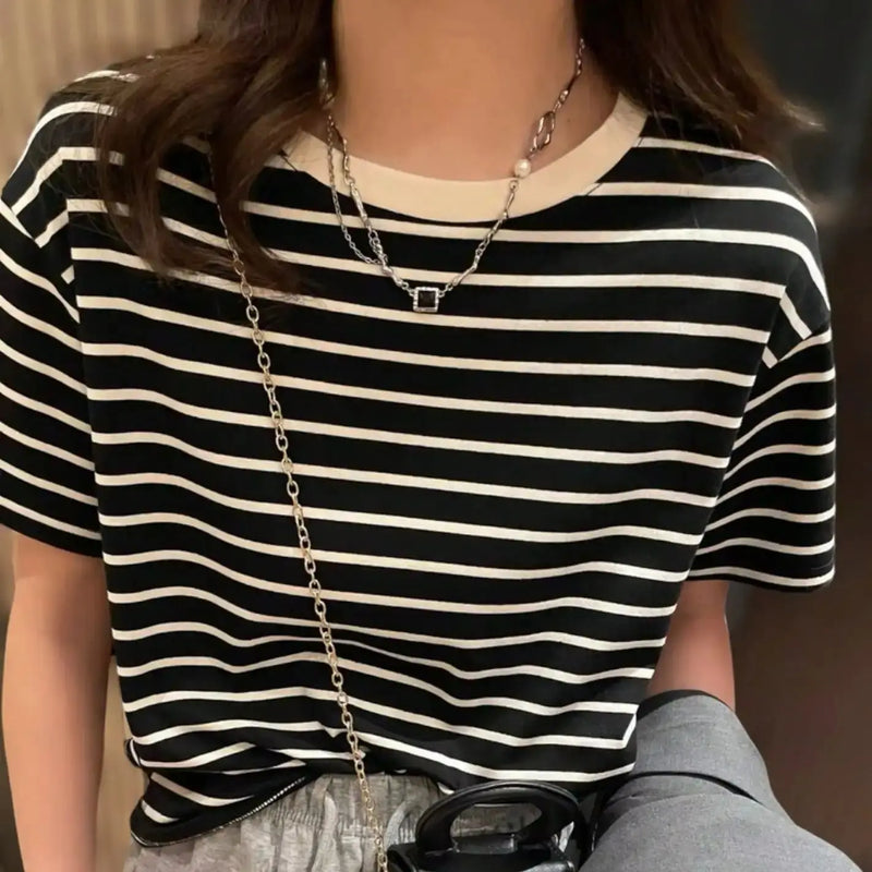 Blusa Basica Listrada Feminina